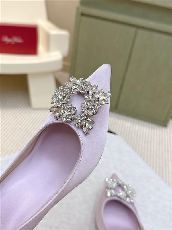 20251127171740935 310